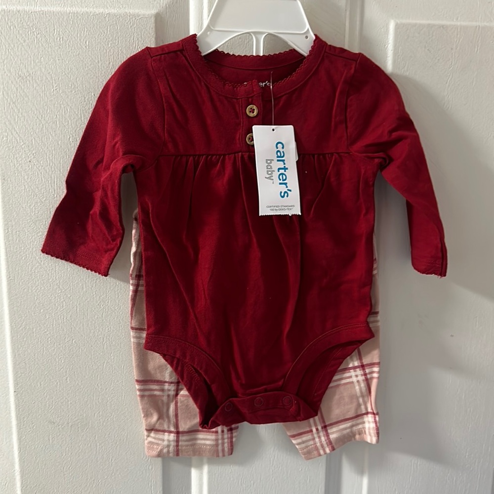 CARTER’S BABY TWO PIECE OUTFIT: ONESIE/PANTS: RED/PINK: NWT: SIZE 3 MTH